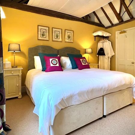 The Kings Head Hotel Dorking Ngoại thất bức ảnh